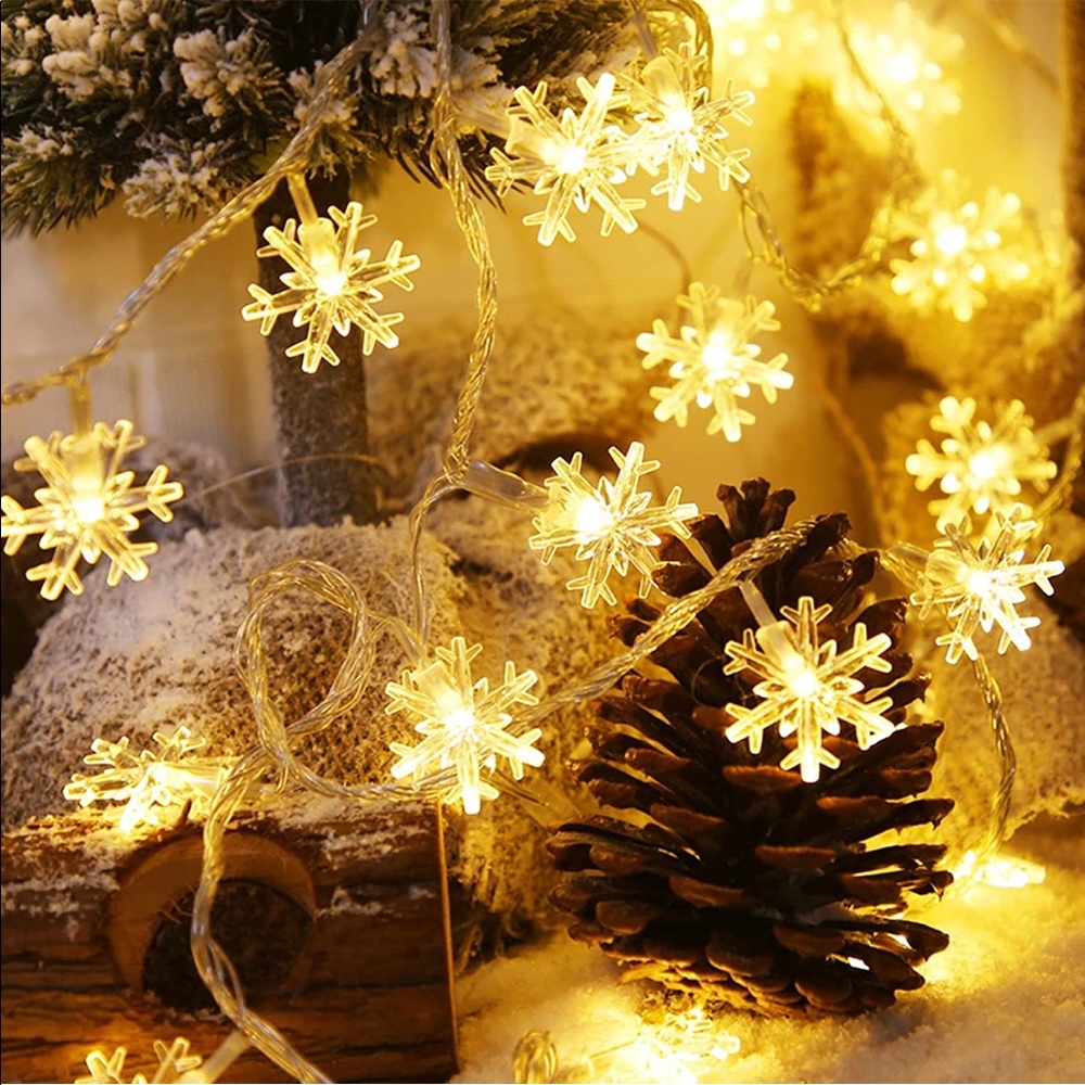 NIB 2 Packs Warm White LED light - Snow Flakes